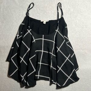 Zenana Outfitters checkered cropped tanktop